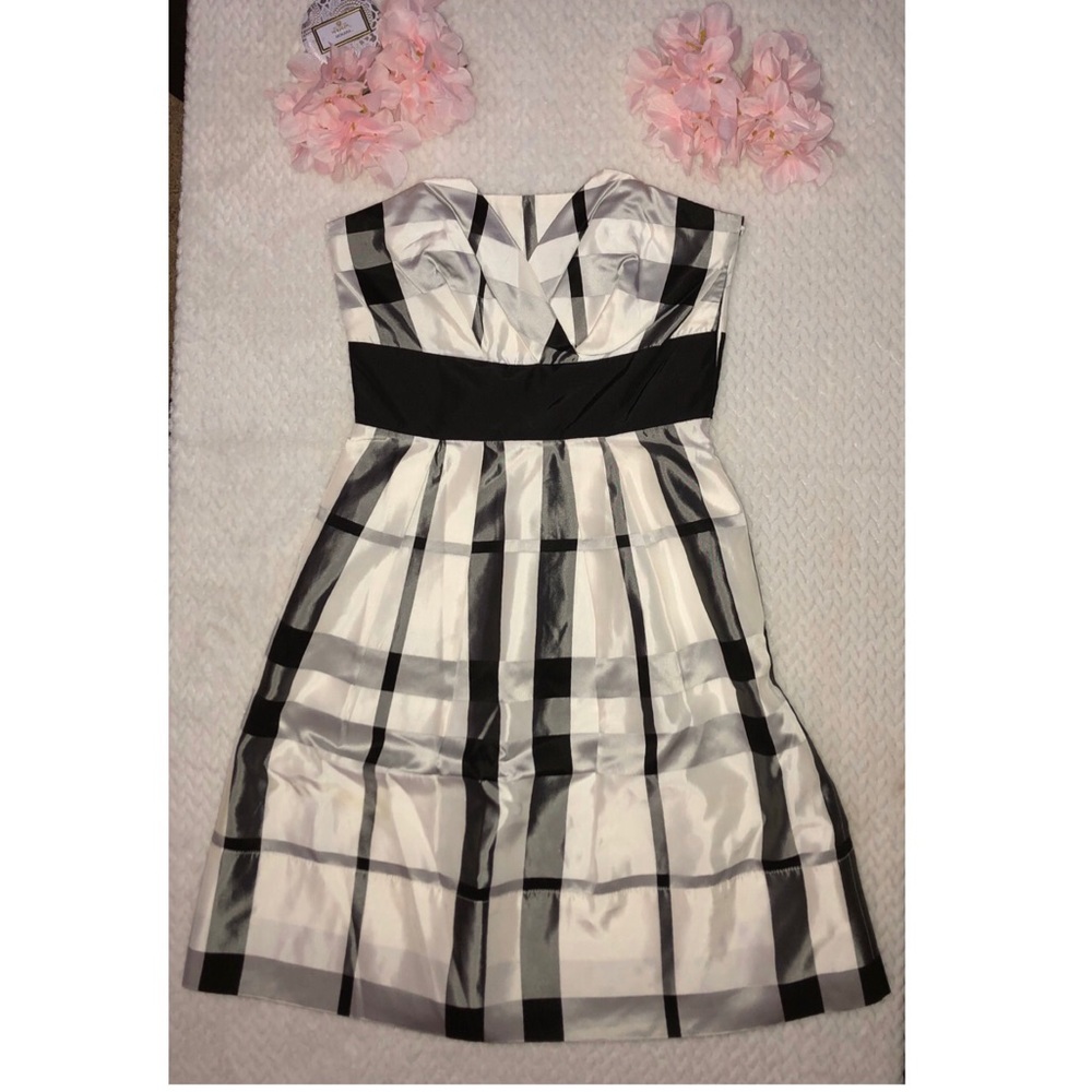 White House Black Market Plaid Strapless Dress